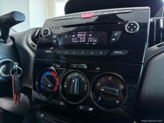 Auto - Lancia ypsilon 0.9 t.air 85cv 5p. met.ec. gold