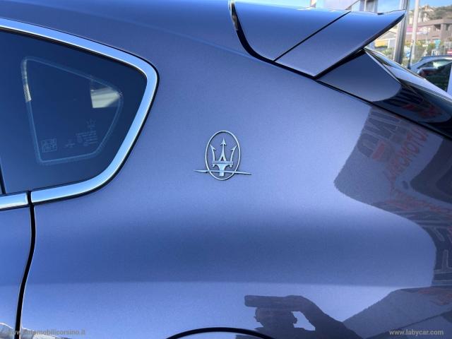 Auto - Maserati levante v6 diesel 275 cv awd gransport