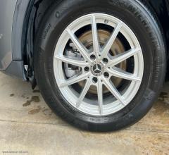 Auto - Mercedes-benz gla 180 d business