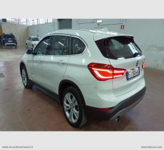 Auto - Bmw x1 sdrive18d business -navy/full led/pelle/telecamera