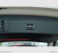 Auto - Bmw x1 sdrive18d business -navy/full led/pelle/telecamera