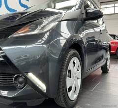 Auto - Toyota aygo 1.0 vvt-i 69 cv 5p. x-play mmt