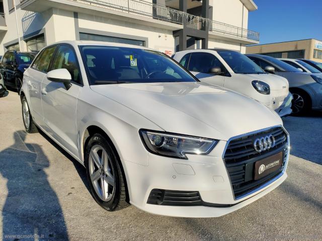 Auto - Audi a3 spb 30 tdi business