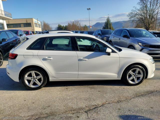 Auto - Audi a3 spb 30 tdi business