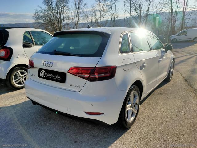 Auto - Audi a3 spb 30 tdi business