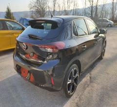 Auto - Opel corsa 1.2 100 cv elegance