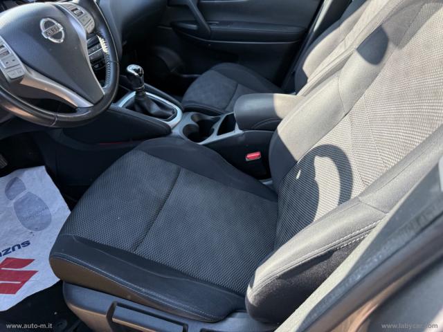 Auto - Nissan qashqai 1.5 dci acenta