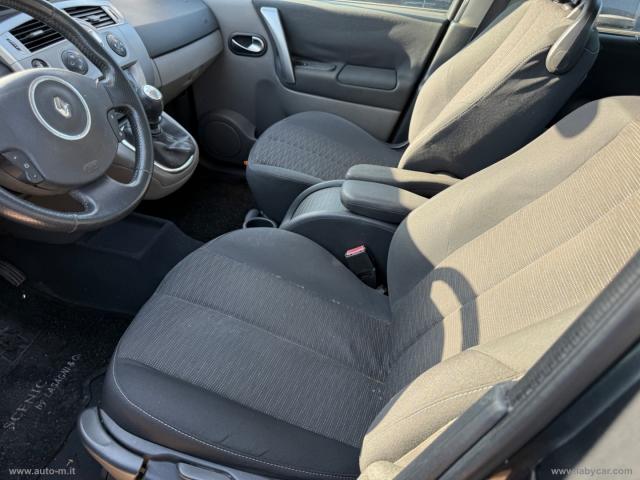 Auto - Renault scÃ©nic 1.5 dci 105 cv dynamique