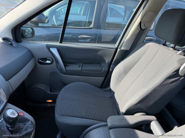 Auto - Renault scÃ©nic 1.5 dci 105 cv dynamique