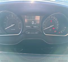 Auto - Peugeot 208 bluehdi 100 5p. allure