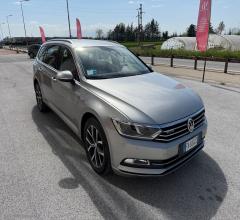 Auto - Volkswagen passat bus var.2.0 tdi 190 4mot dsg exec