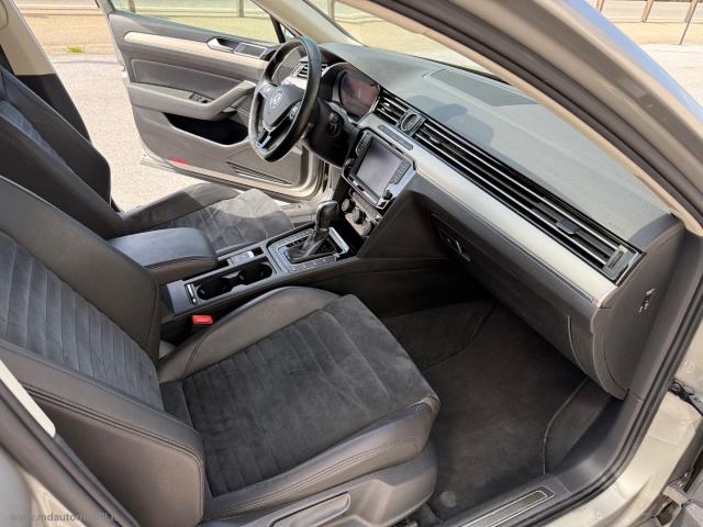 Auto - Volkswagen passat bus var.2.0 tdi 190 4mot dsg exec