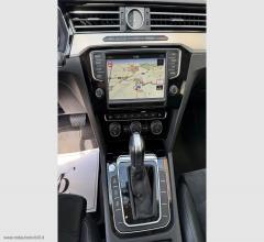 Auto - Volkswagen passat bus var.2.0 tdi 190 4mot dsg exec