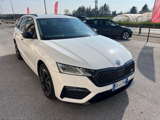 Auto - Skoda octavia 1.4 tsi pi hybrid dsg wagon rs
