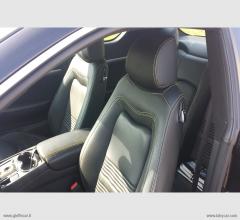 Auto - Maserati granturismo 4.7 v8 s