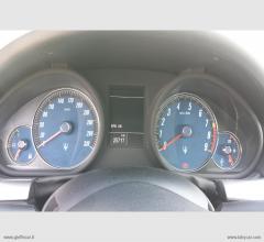 Auto - Maserati granturismo 4.7 v8 s