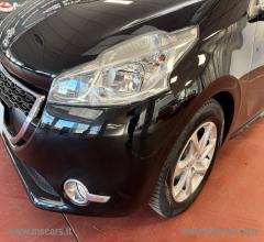 Auto - Peugeot 208 1.2 vti 82 cv 5p. active