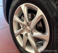 Auto - Peugeot 208 1.2 vti 82 cv 5p. active