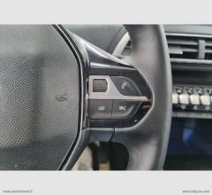Auto - Peugeot 3008 bluehdi 120 s&s active