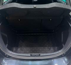 Auto - Toyota yaris 1.5 hybrid 5p. business