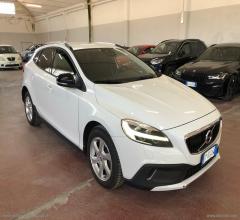 Auto - Volvo v40 cross country d2 geartronic business