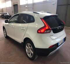 Auto - Volvo v40 cross country d2 geartronic business