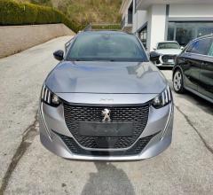 Auto - Peugeot 208 puretech 130 s&s eat8 5p. gt pack