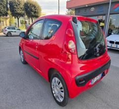 Auto - Peugeot 107 1.0 68 cv 3p. desir