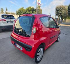 Auto - Peugeot 107 1.0 68 cv 3p. desir