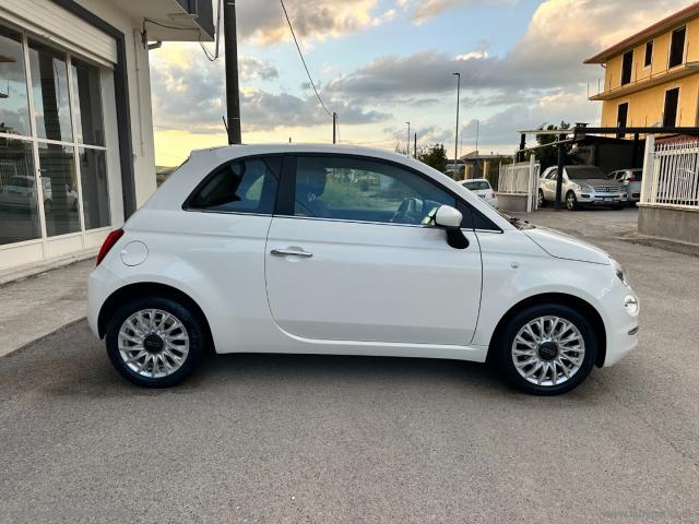 Auto - Fiat 500 1.0 hybrid dolcevita