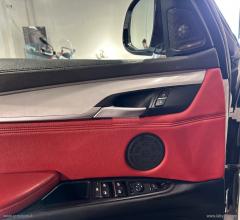 Auto - Bmw x6 m50d