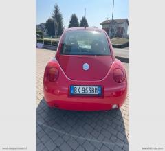 Auto - Volkswagen new beetle 1.6
