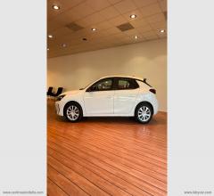 Auto - Opel corsa 1.2 edition