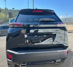 Auto - Peugeot 2008 puretech 130 s&s eat8 gt