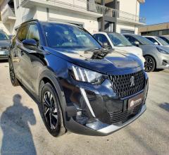 Auto - Peugeot 2008 puretech 130 s&s gt