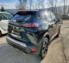 Auto - Peugeot 2008 puretech 130 s&s gt