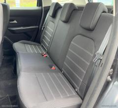 Auto - Dacia duster 1.5 blue dci 8v 115cv 4x2 expres. van