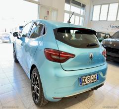 Auto - Renault clio e-tech hybrid