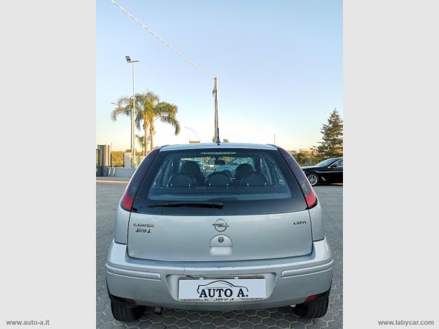 Auto - Opel corsa 1.3 16v cdti 5p. cosmo