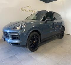 Auto - Porsche cayenne 3.0 v6
