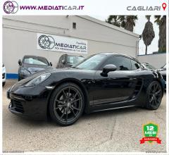 Auto - Porsche 718 cayman t