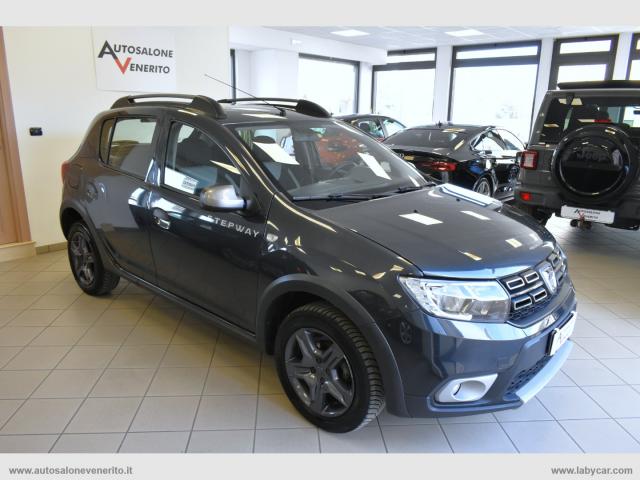 Auto - Dacia sandero stepway 1.5 dci 8v 90 cv s&s