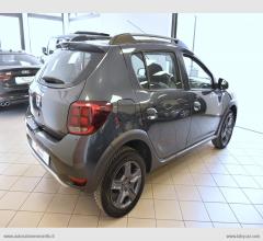 Auto - Dacia sandero stepway 1.5 dci 8v 90 cv s&s