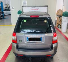 Auto - Land rover freelander 2.2 td4 s.w. hse