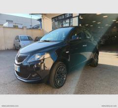 Auto - Lancia ypsilon 1.0 firefly hybrid eco gold
