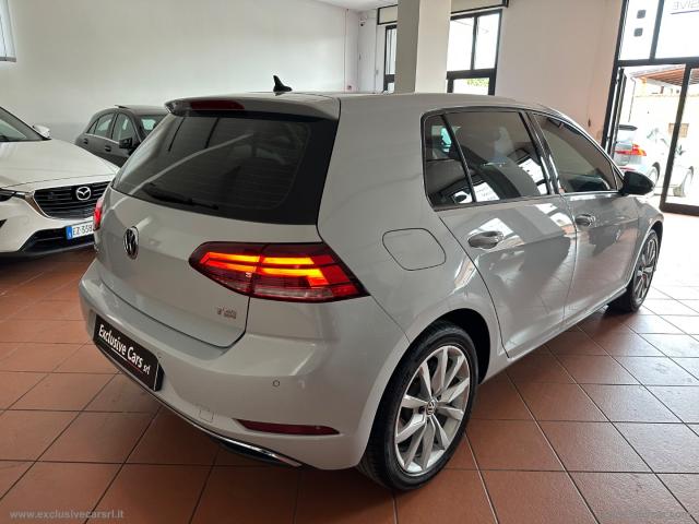Auto - Volkswagen golf 1.0 tsi 110cv 5p. trendline bmt