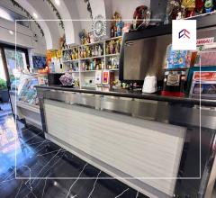 Appartamenti in Vendita - Attività commerciale in vendita a taranto tre carrare battisti