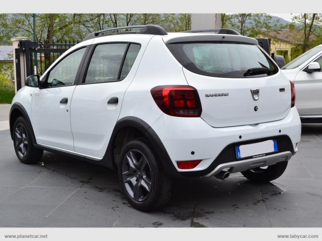 Auto - Dacia sandero 0.9 tce 12v tgpl 90 s&s ss brave