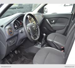 Auto - Dacia sandero 0.9 tce 12v tgpl 90 s&s ss brave