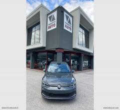 Volkswagen golf 8 2.0 tdi 116 cv move